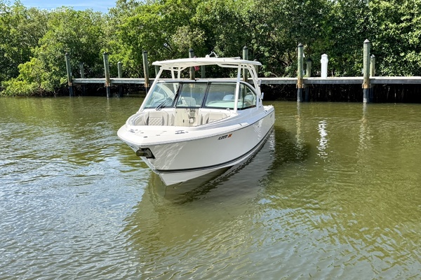 26ft Pursuit Yacht For Sale