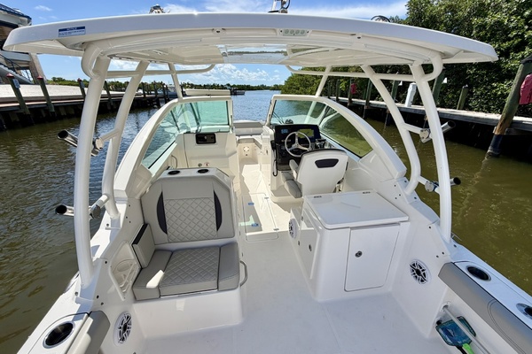 26ft Pursuit Yacht For Sale