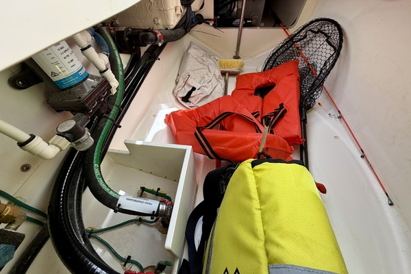 26ft Pursuit Yacht For Sale