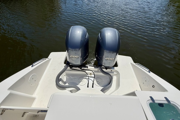 26ft Pursuit Yacht For Sale