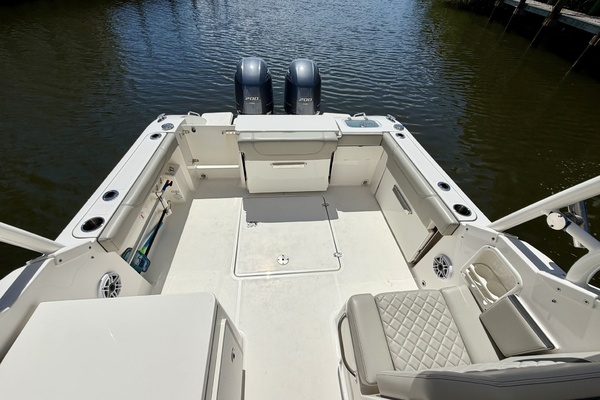 26ft Pursuit Yacht For Sale