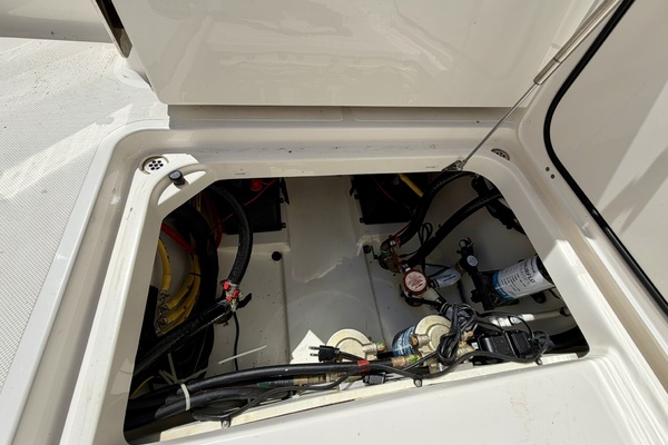 26ft Pursuit Yacht For Sale