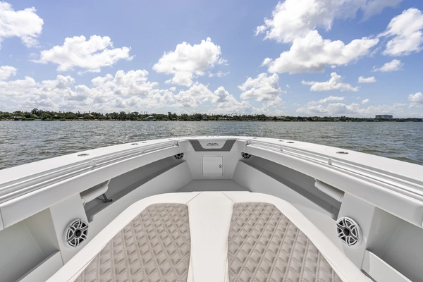 Invincible 43 Open Fisherman Yacht For Sale