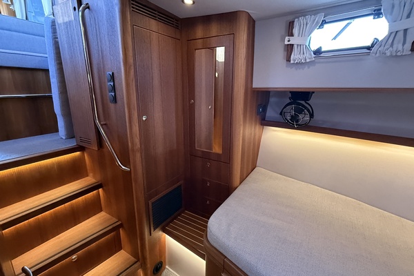 Targa 37 Stock 5 37ft Targa Yacht For Sale