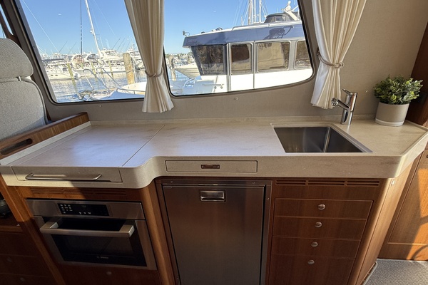 Targa 37 Stock 5 37ft Targa Yacht For Sale