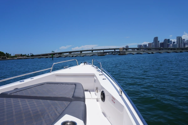 Axopar  Yacht For Sale
