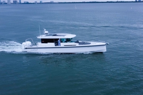 37ft Axopar Yacht For Sale