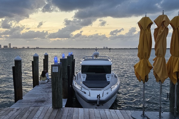 37ft Axopar Yacht For Sale
