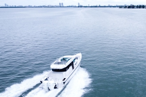 37ft Axopar Yacht For Sale