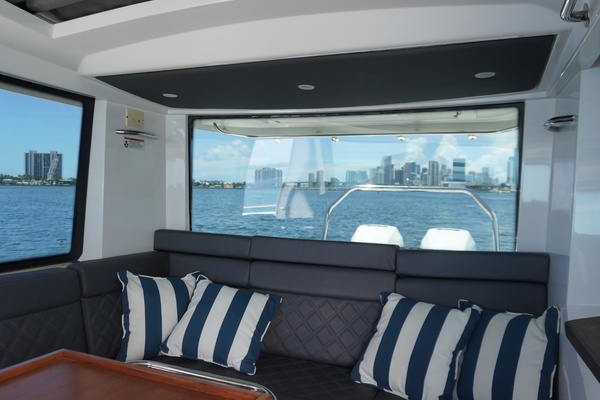 37ft Axopar Yacht For Sale