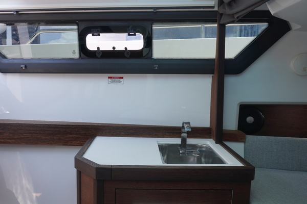37ft Axopar Yacht For Sale