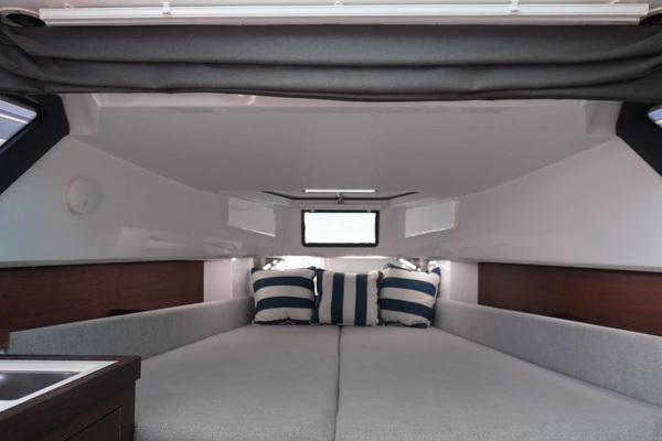 Axopar  Yacht For Sale