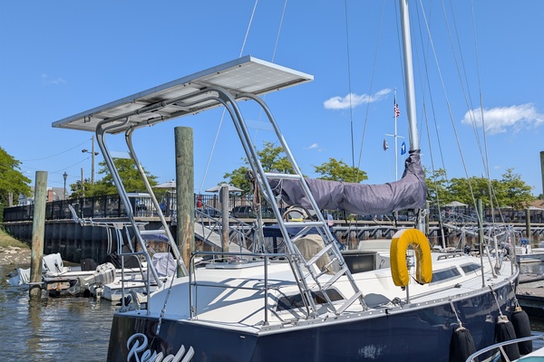 Rendl 34ft Moody Yacht For Sale