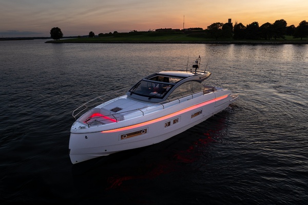50ft Beneteau Yacht For Sale