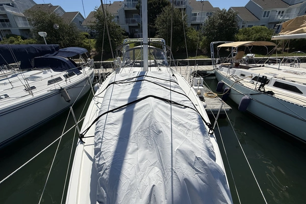 Jeanneau  Yacht For Sale