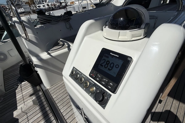 Jeanneau  Yacht For Sale