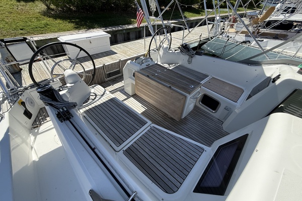 Our Odyssey 41ft Jeanneau Yacht For Sale