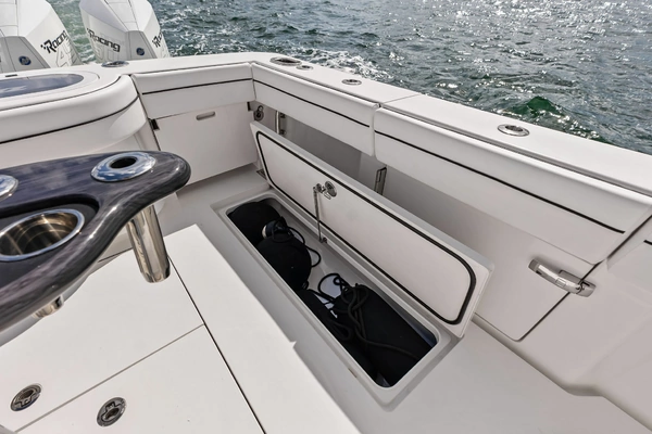 Valhalla Boatworks V-41 Yacht For Sale
