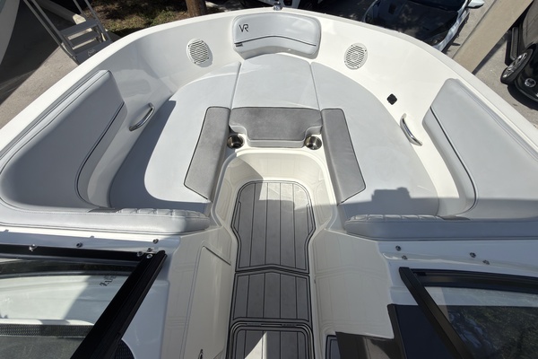 20ft Jeanneau Yacht For Sale
