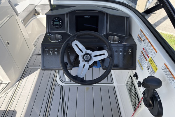 20ft Jeanneau Yacht For Sale