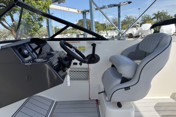 20ft Jeanneau Yacht For Sale