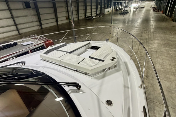 Cruisers 50 Cantius Yacht For Sale