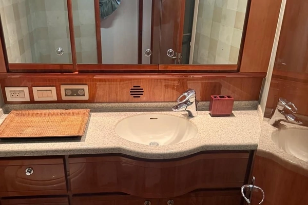 Bertram  Yacht For Sale