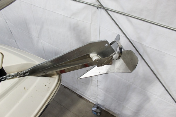 Sum Fun 28ft Rinker Yacht For Sale