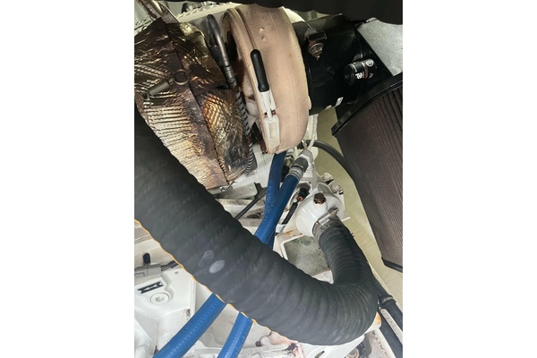 Freedom 41ft Back Cove Yacht For Sale