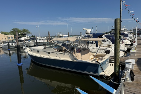 MAOUI 34ft Mainship Yacht For Sale