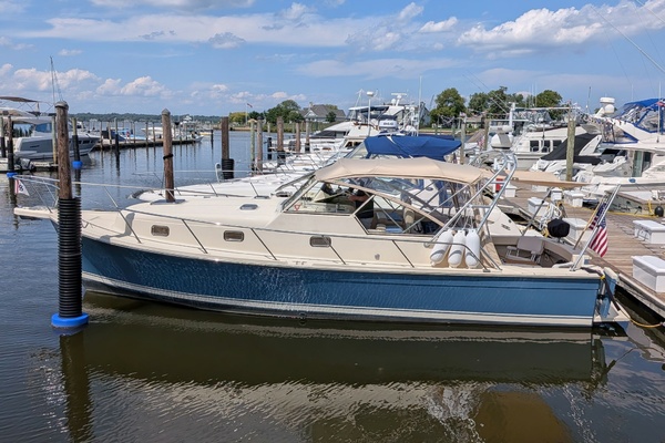 MAOUI 34ft Mainship Yacht For Sale