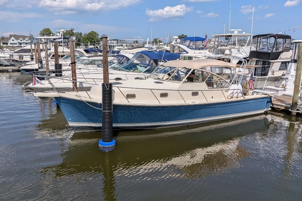 34-ft-Mainship-2006-Pilot 34-MAOUI Long Branch New Jersey United States  yacht for sale