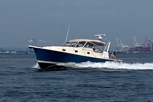MAOUI 34ft Mainship Yacht For Sale