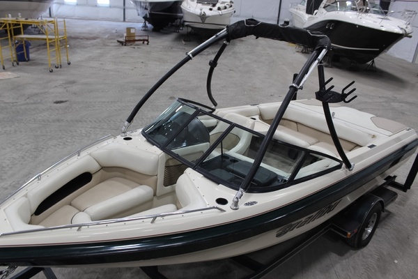 21ft Malibu Yacht For Sale
