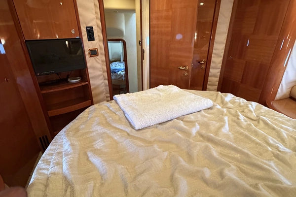 Azimut 55E Yacht For Sale