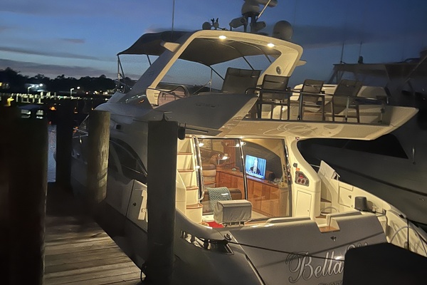 Bella Vita 55ft Azimut Yacht For Sale