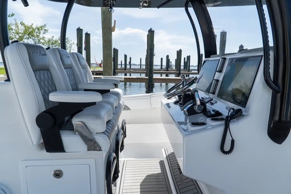 37ft Front Runner Yacht For Sale