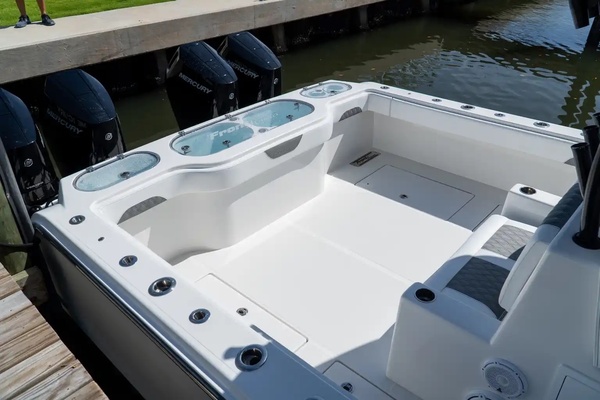 37ft Front Runner Yacht For Sale