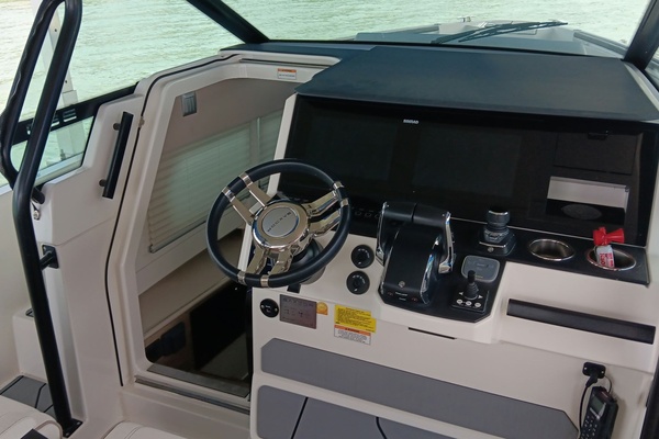 32ft Saxdor Yacht For Sale