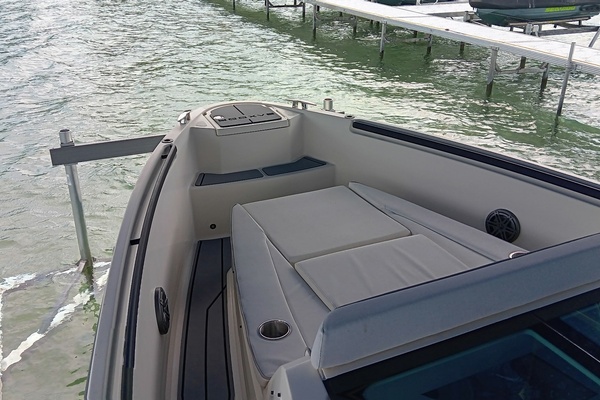 32ft Saxdor Yacht For Sale