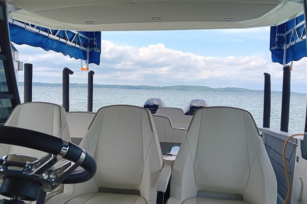 32ft Saxdor Yacht For Sale