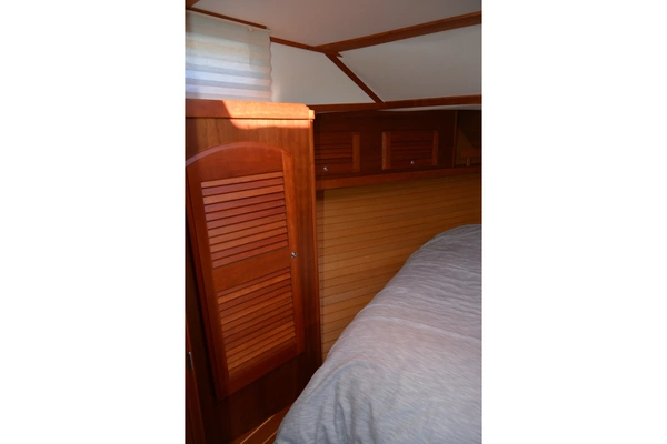 Sabre 38 Express Yacht For Sale