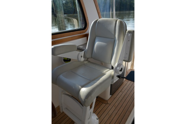 Carry On 38ft Sabre Yacht For Sale