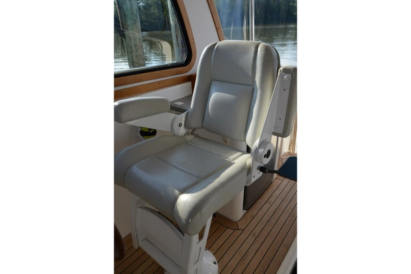 Sabre 38 Express Yacht For Sale