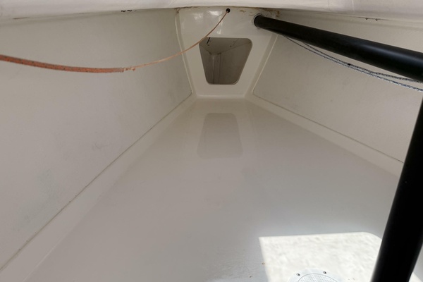 2013 J/70 inside bow