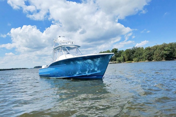 32ft Jarrett Bay Yacht For Sale