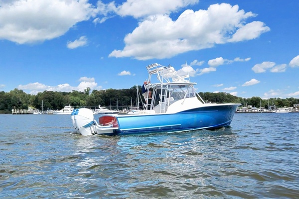 32ft Jarrett Bay Yacht For Sale