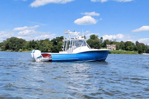 32ft Jarrett Bay Yacht For Sale