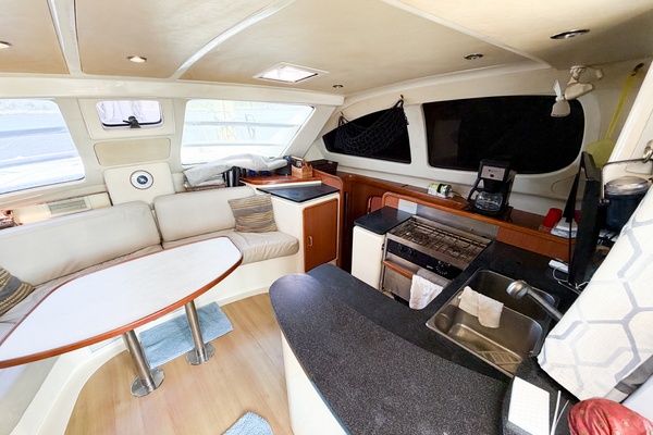 MYSTIQUE 40ft Leopard Yacht For Sale