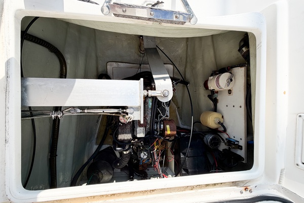 MYSTIQUE 40ft Leopard Yacht For Sale